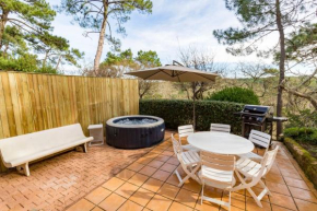 Forest flat / Terrasse-spa-bbq-10min à pieds de la plage